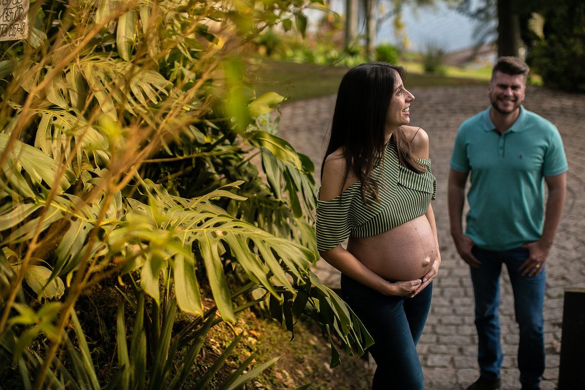 ensaio e book gestante feita por Gustavo Sousa fotografia em Curitiba. 