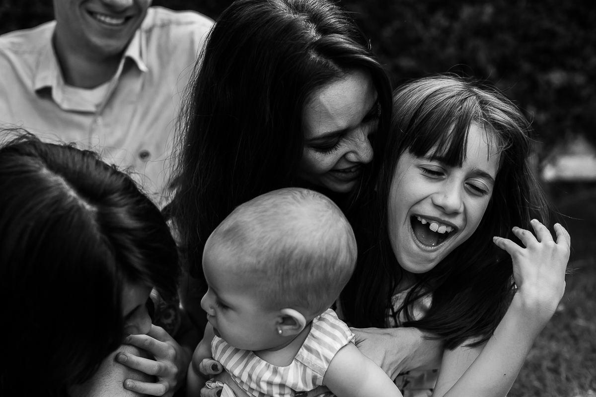 Gustavo Sousa Fotografia em ensaio família. Mesmo tendo estúdio em Curitiba atendeu em Belo Horizonte. Book família emocionante. Atendemos em Curitiba.
