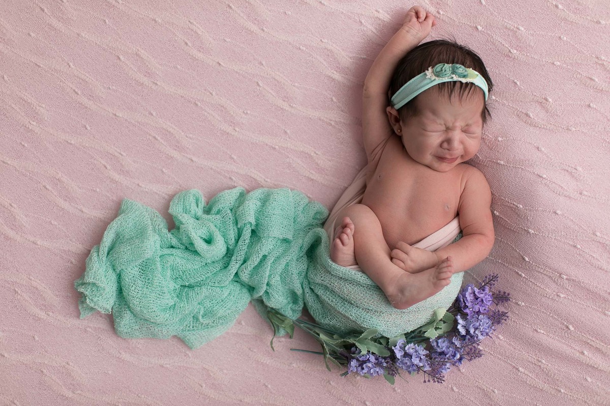 gustavo sousa fotografia ensaio e book newborn em Maringá.