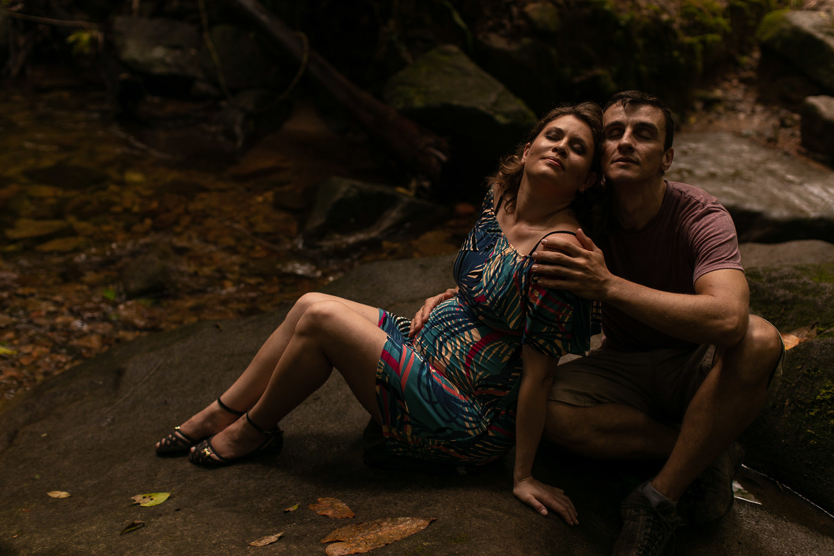 Gustavo Sousa Fotografia. Fotografa em Maringá PR ensaio e book gestante. Ar livre e externa