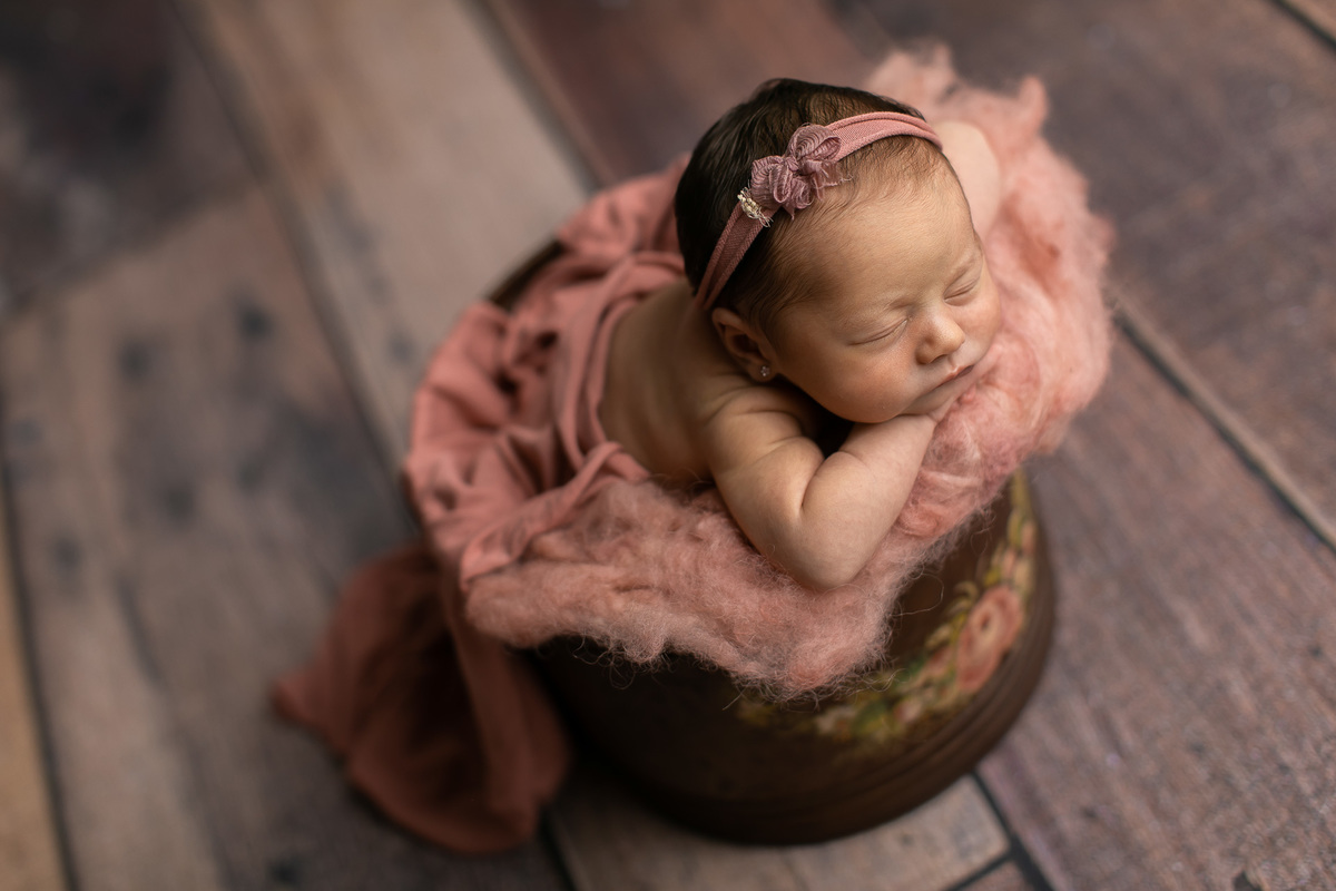 Gustavo Sousa fotografia fotografa em Maringá Paraná Ensaio Newborn 