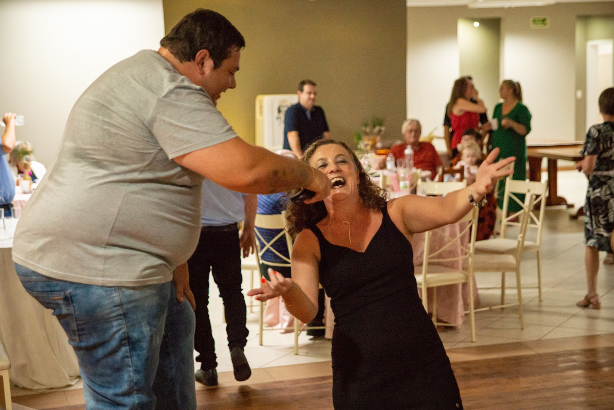 festa de aniversário de 80 anos na associação dos funcionários da JBS em Montenegro - RS