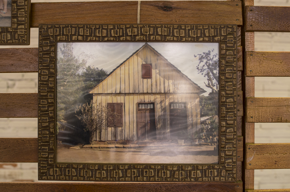 Foto de casa antiga em festa de aniversário de 9 anos