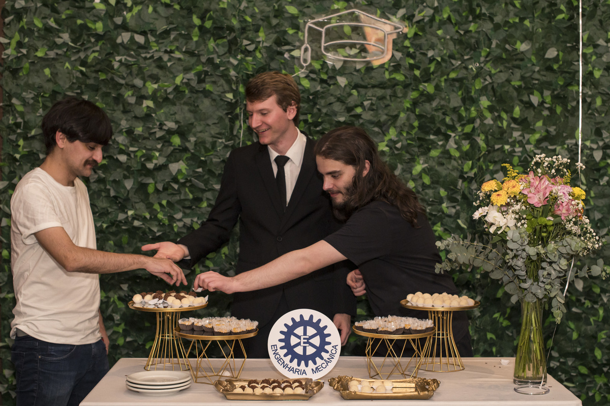 Recepção de formatura, amigos 