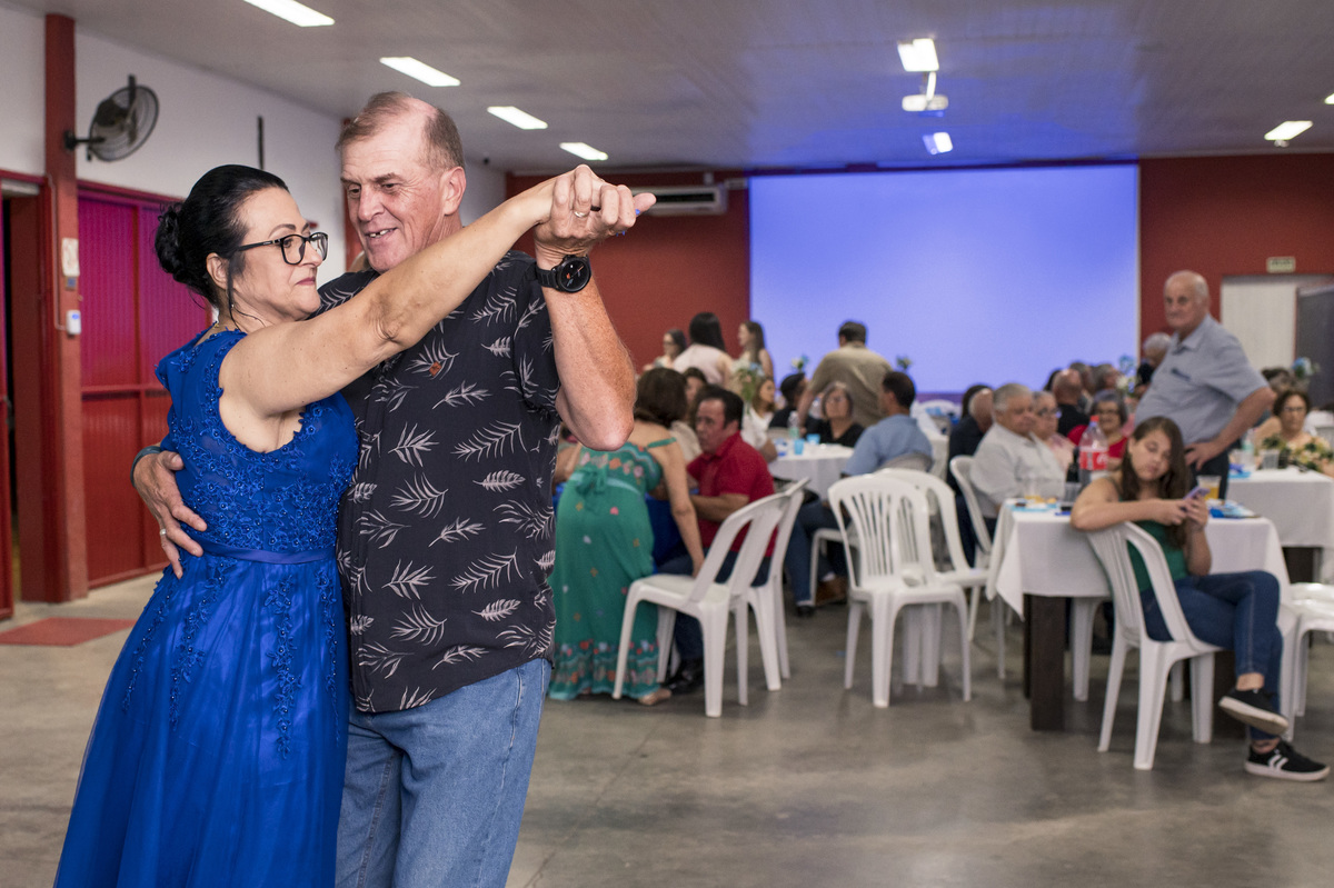 baile e dança da festa de 60 anos