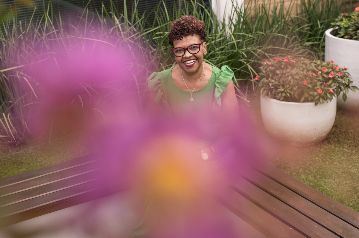 Ensaio externo feminino em Montenegro