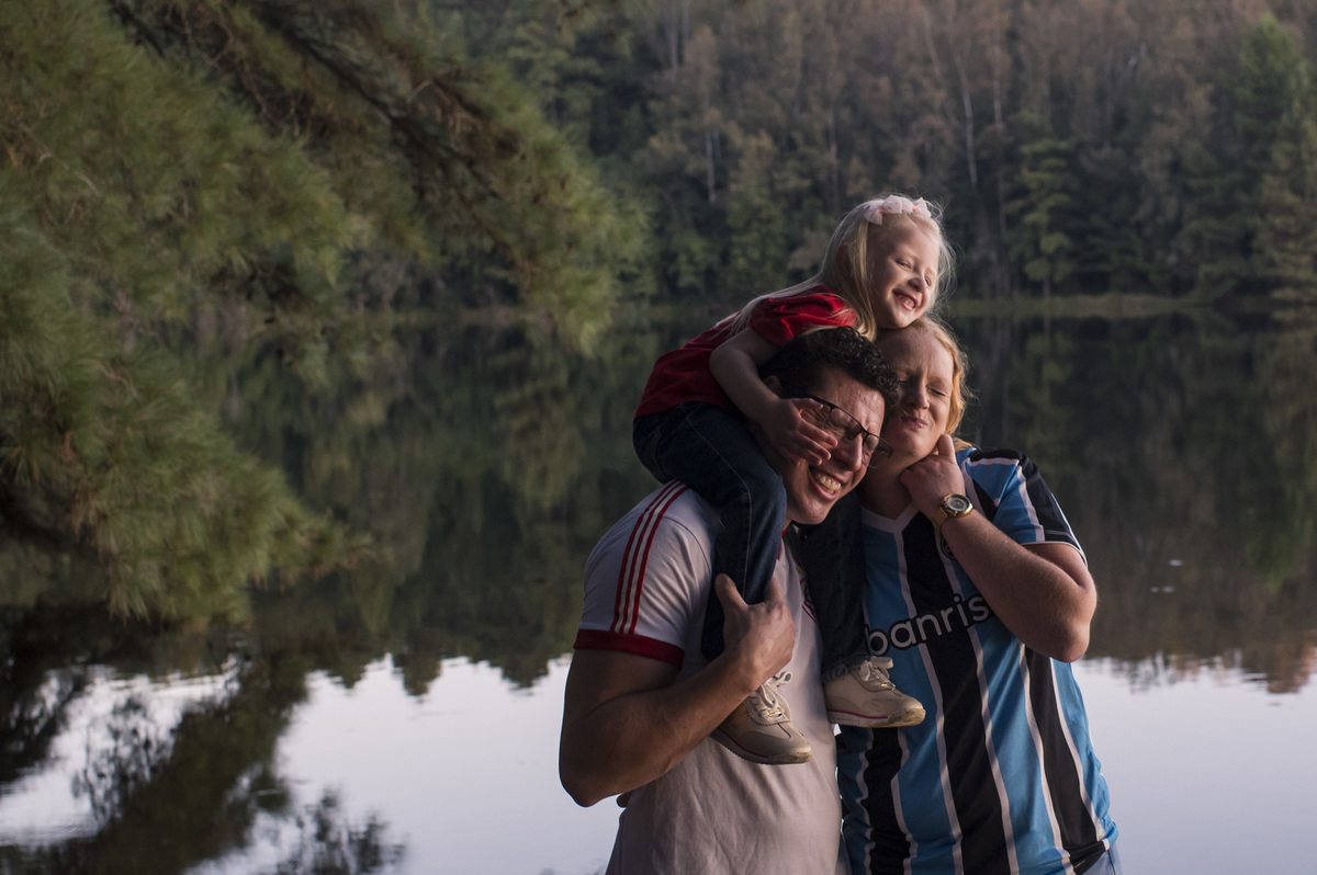 ensaio externo de família grenal - fotógrafa Claudia Wallauer