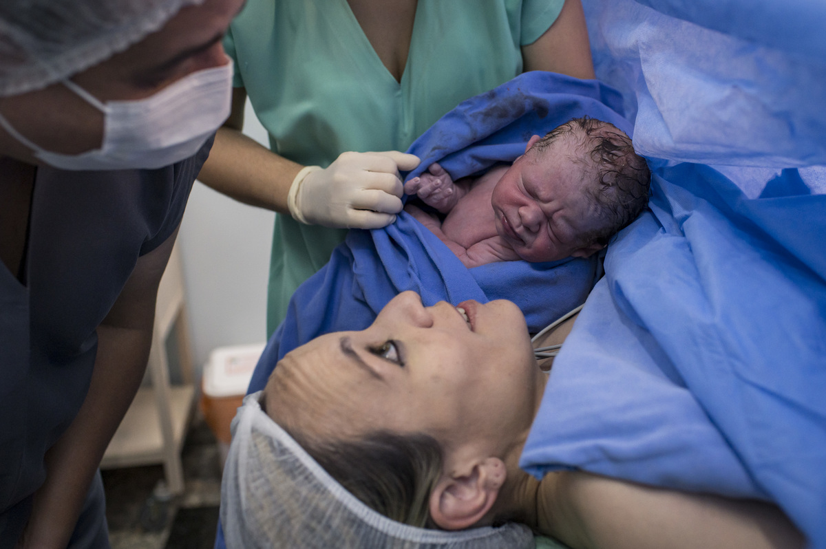 documental de parto, papais e bebê