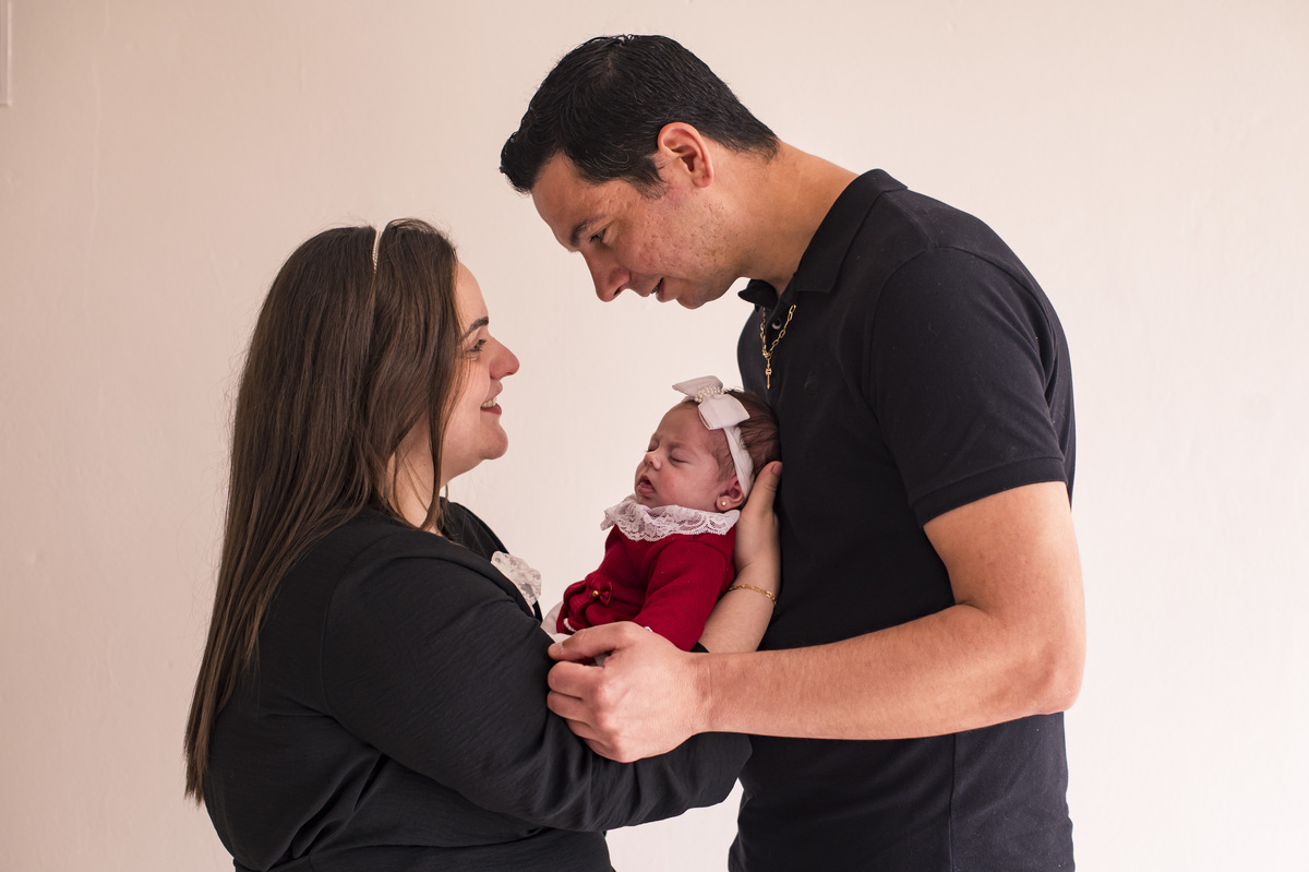 Ensaio fotográfico de Acompanhamento mensal de recém nascido em estúdio - 1 mês