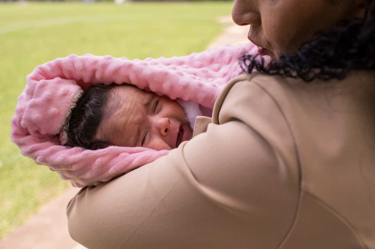 Batizado em São José do Sul, Capela São Francisco de Salles, bebê chorando 