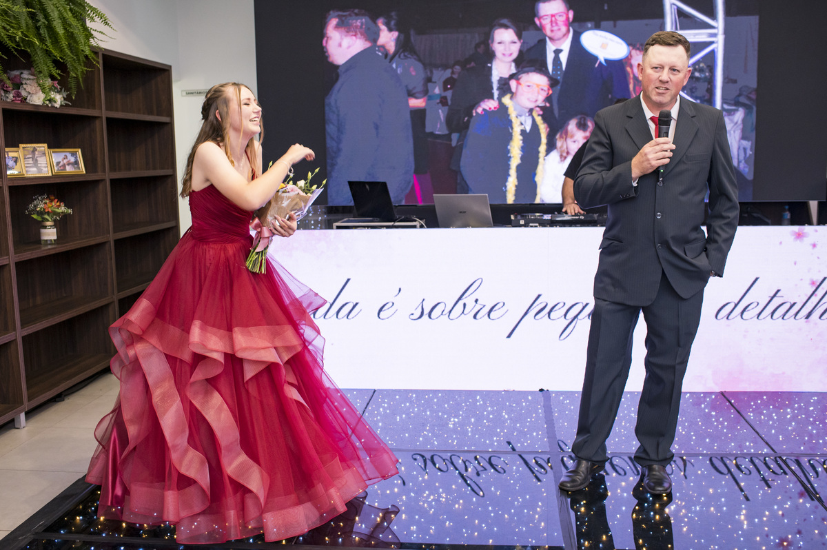 Festa de 15 anos, homenagem do pai  - fotógrafa Claudia Wallauer