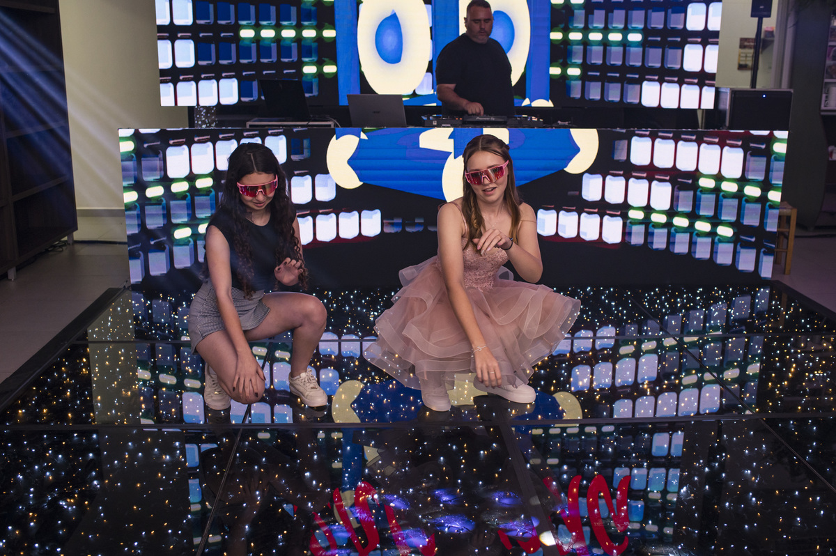 Festa de 15 anos, abertura da balada