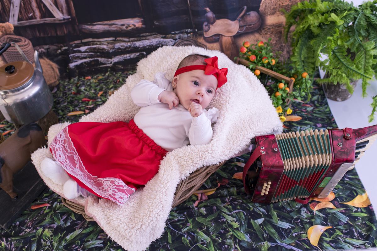 Acompanhamento Mensal - Estúdio fotográfico Claudia - Luísa 2 meses