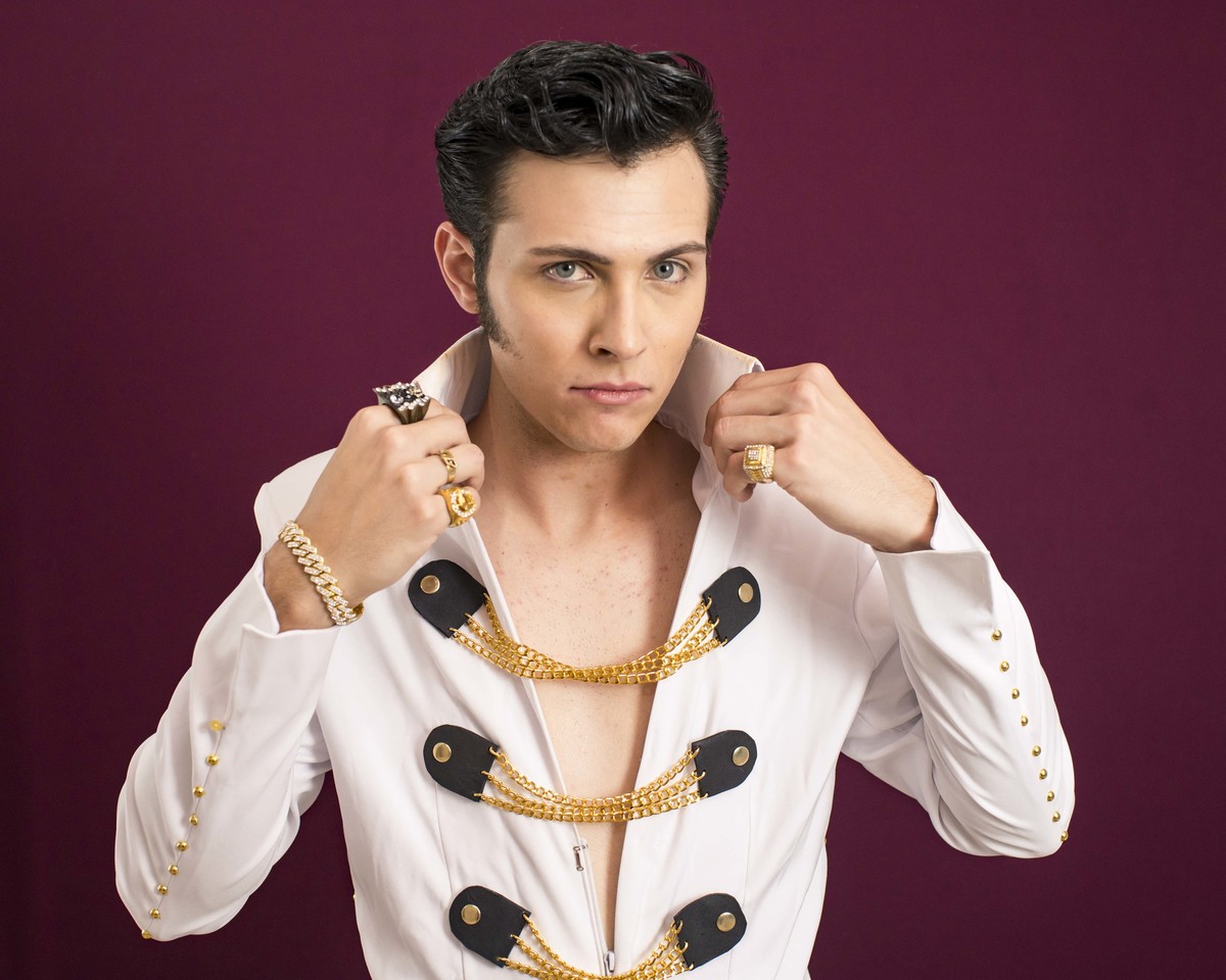 Ensaio Elvis Cover no Estúdio fotográfico Claudia Wallauer em Montenegro - RS