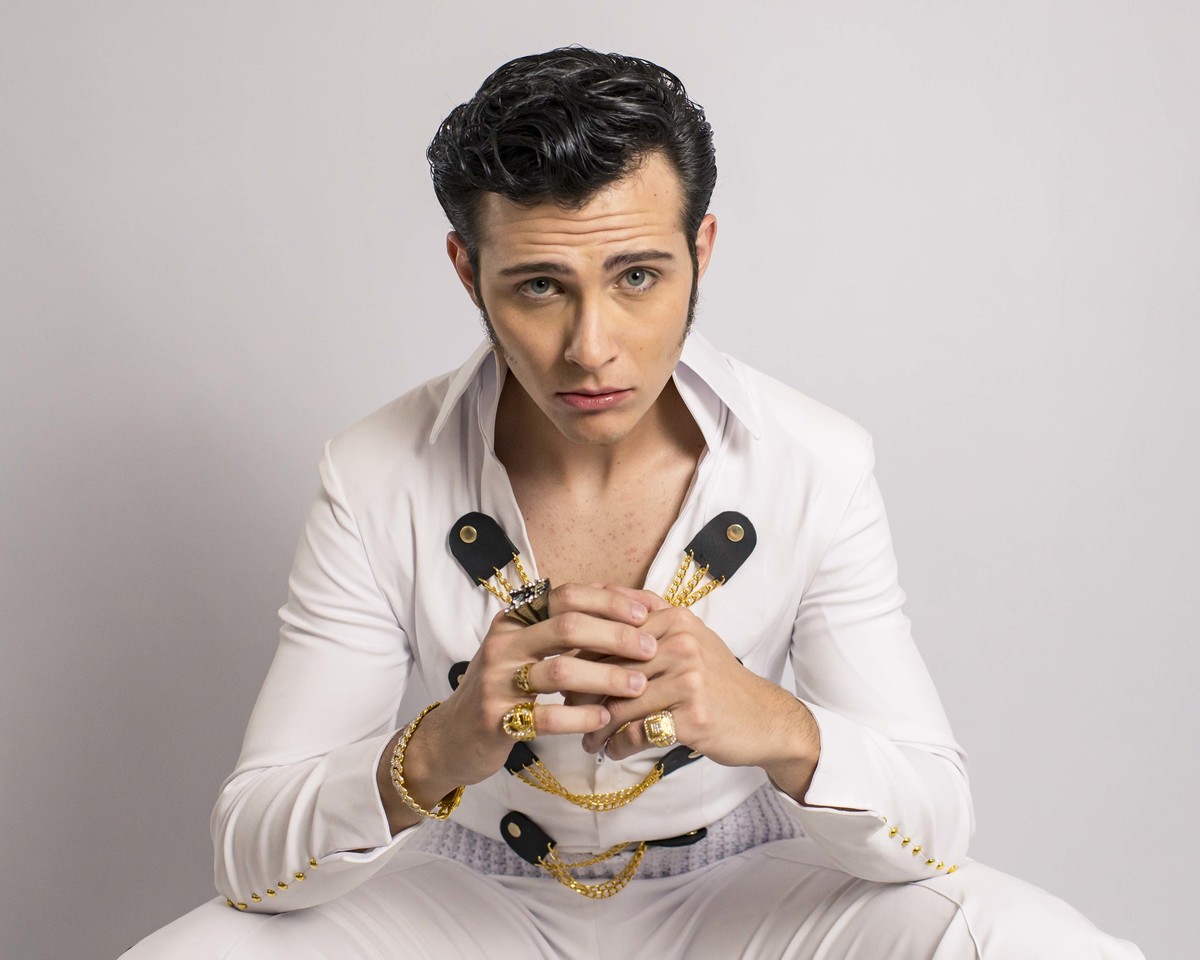 Ensaio Elvis Cover no Estúdio fotográfico Claudia Wallauer em Montenegro - RS