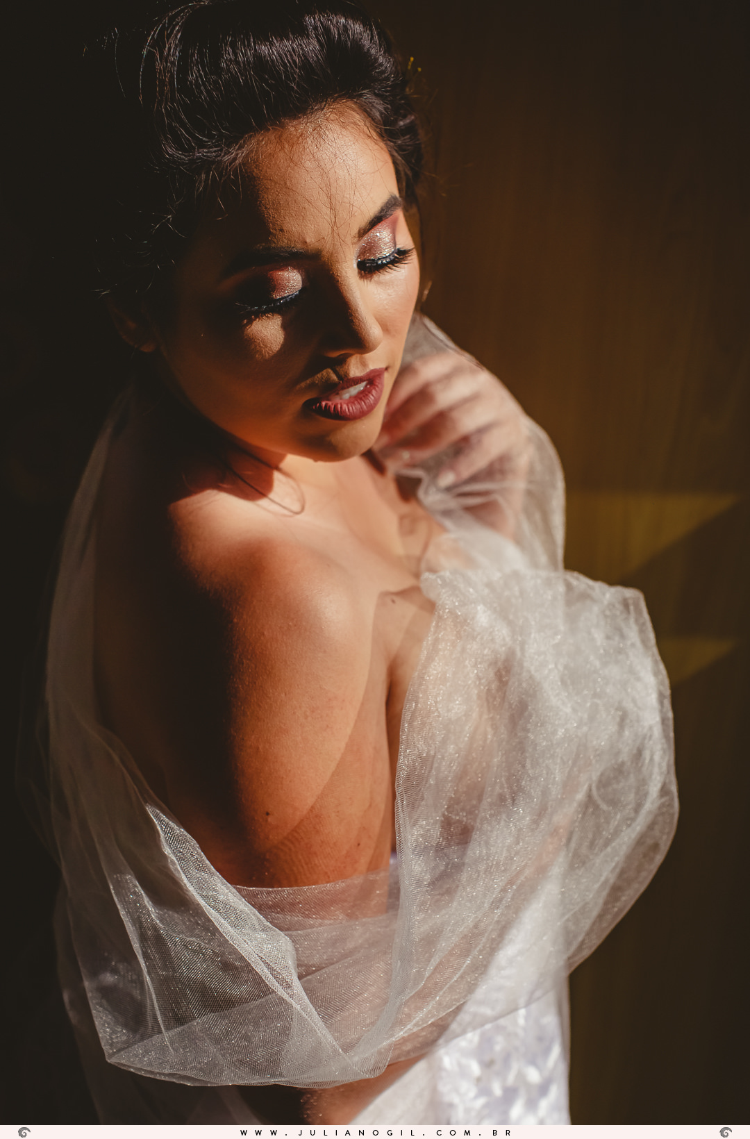 Making-of-Tais-Pulner-Anila-Fernandes-Pinheiro-Casamento-Irati-Paraná-Fotógrafo-Juliano-Gil-boudoir-sensual