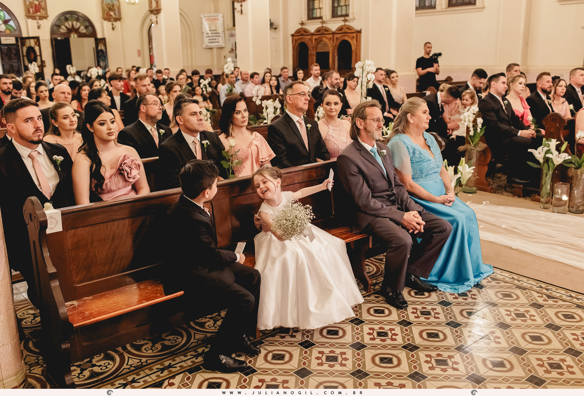 Casamento-irati-paraná-fotógrafo-juliano-gil-jeniffer-serkunhuk-douglas-sedovski-espaço-santo-fole-dress-nossa-senhora-da-luz