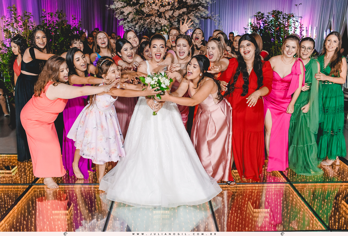 Casamento-irati-paraná-fotógrafo-juliano-gil-jeniffer-serkunhuk-douglas-sedovski-espaço-santo-fole-dress-nossa-senhora-da-luz