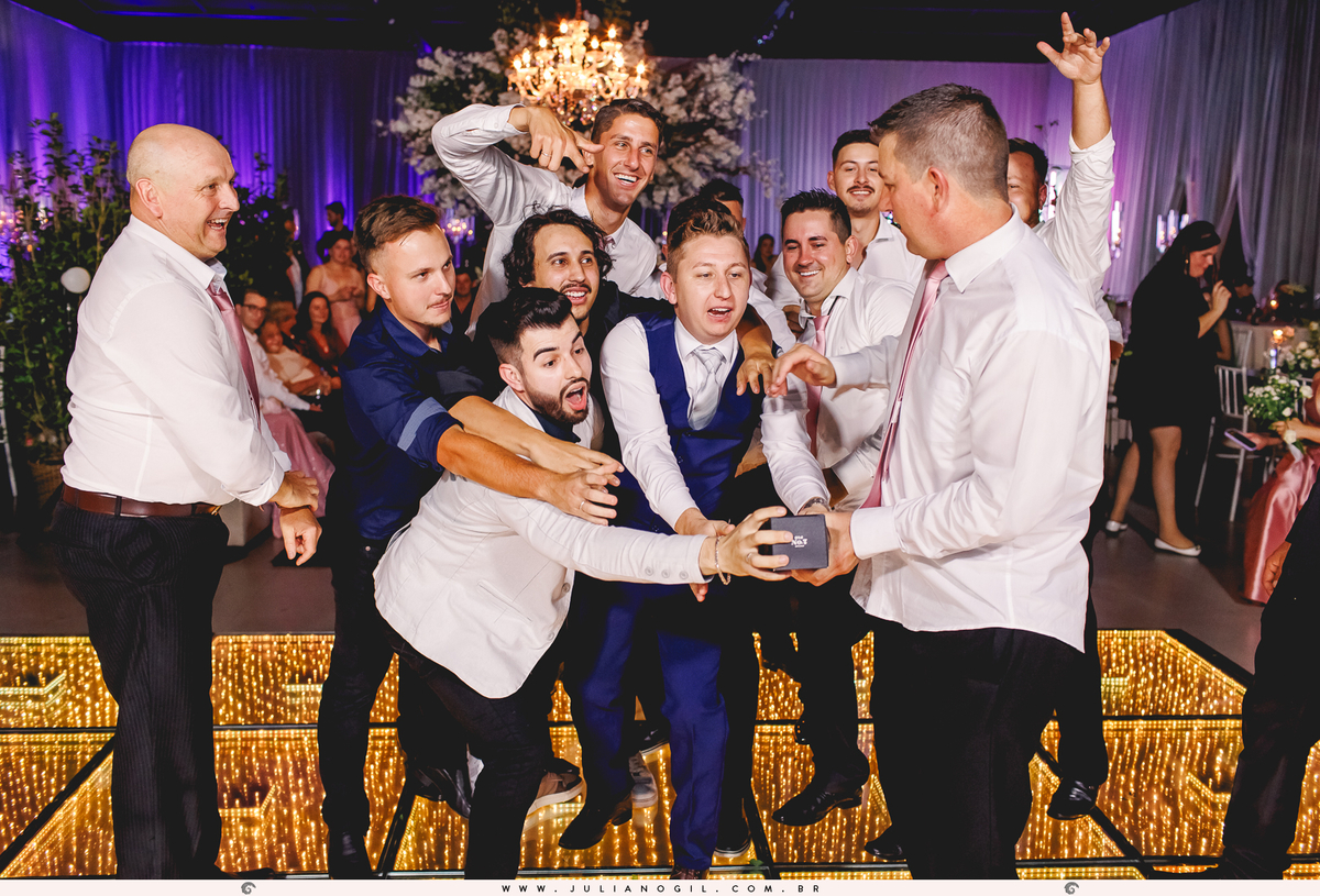 Casamento-irati-paraná-fotógrafo-juliano-gil-jeniffer-serkunhuk-douglas-sedovski-espaço-santo-fole-dress-nossa-senhora-da-luz