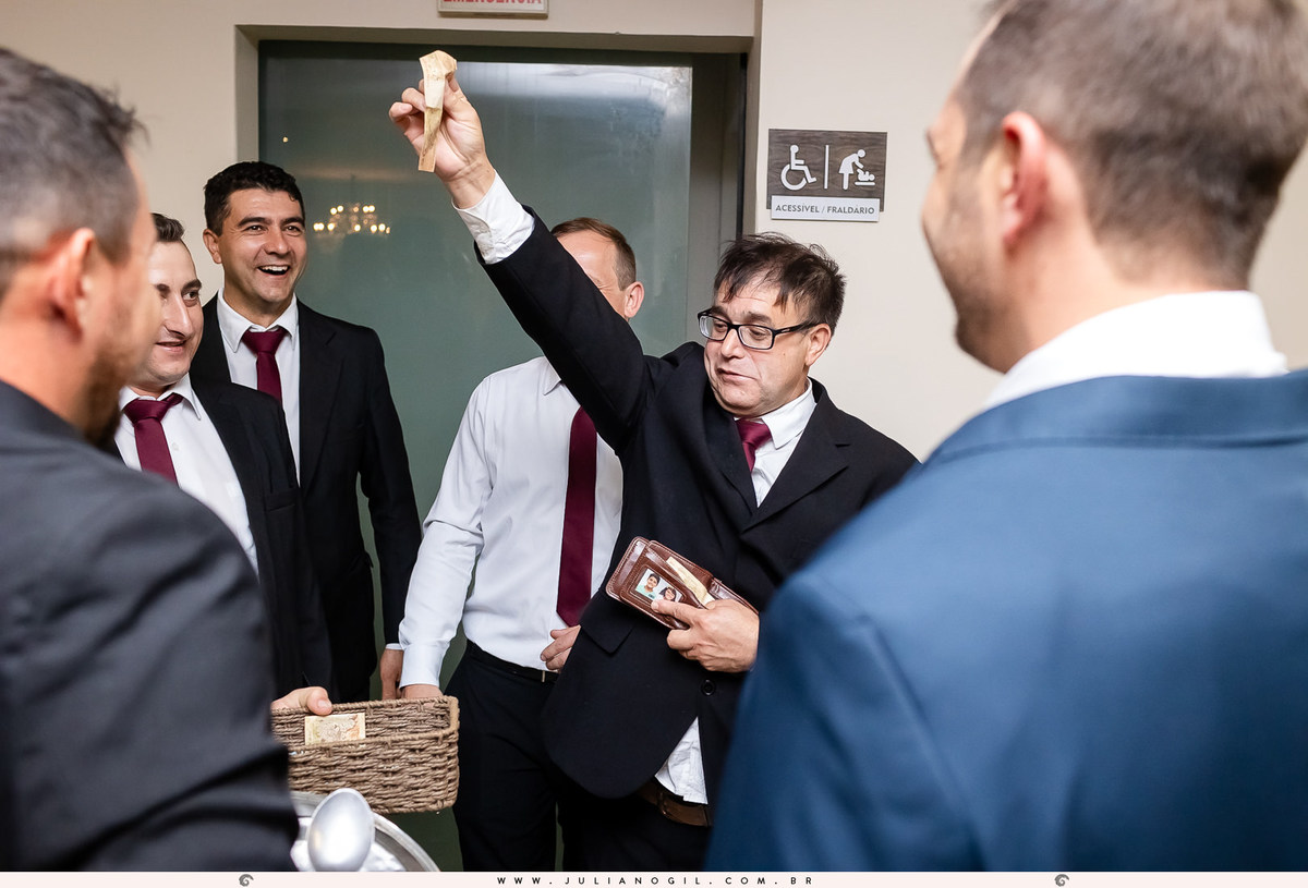 Casamento Patricia e Mario Fucilini Rio Azul Irati Paraná Goiás Fotógrafo Juliano Gil Recepção Churrascaria Italiano