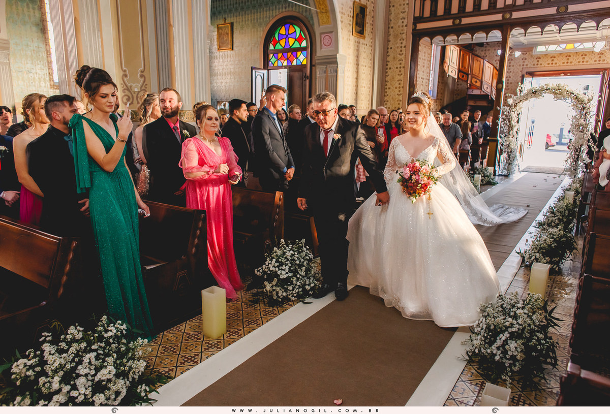 Paróquia São Josafat -Cerimônia-Jéssica-Brekailo-Roberto-Grosko-Junior-Casamento-Prudentópolis-Paraná-Fotógrafo-Juliano-Gil-umalu