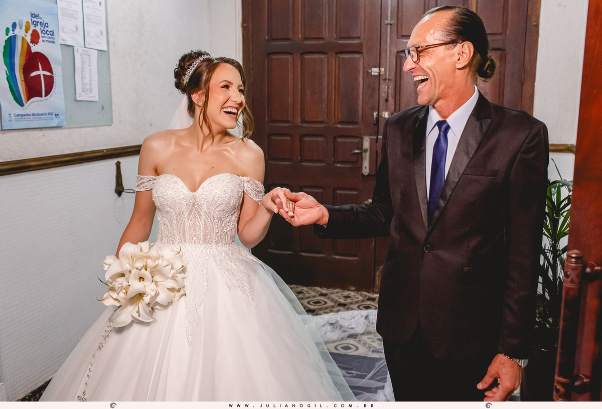 Gabriela-Grochoviski-Luiz-Zago-Casamento-Irati-Paraná-Paróquia-São-Miguel-Fotógrafo-Juliano-Gil-Cerimônia