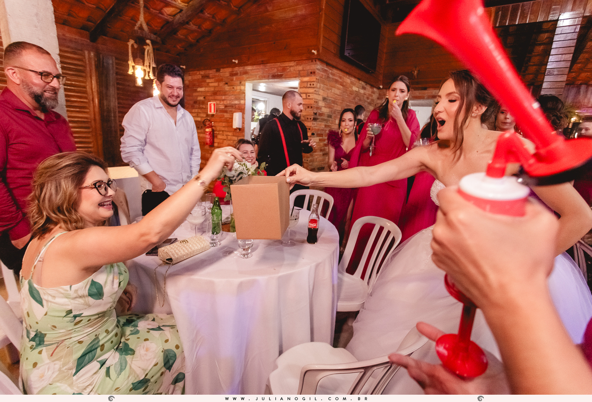 Gabriela-Grochoviski-Luiz-Zago-Casamento-Irati-Paraná-Paróquia-São-Miguel-Fotógrafo-Juliano-Gil-Rancho-do-lago-vó-Tereza