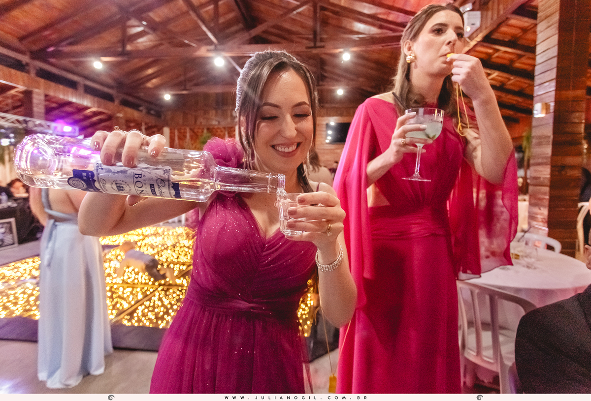 Gabriela-Grochoviski-Luiz-Zago-Casamento-Irati-Paraná-Paróquia-São-Miguel-Fotógrafo-Juliano-Gil-Rancho-do-lago-vó-Tereza