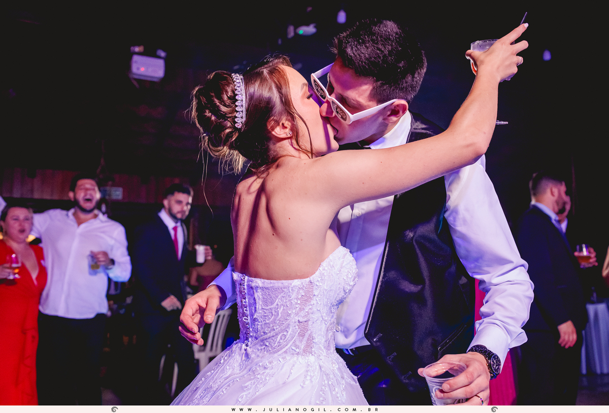 Gabriela-Grochoviski-Luiz-Zago-Casamento-Irati-Paraná-Paróquia-São-Miguel-Fotógrafo-Juliano-Gil-Rancho-do-lago-vó-Tereza