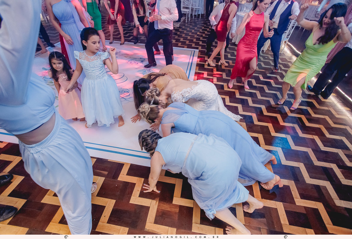 Recepção casamento Tiago Greczysczyn Daiane Petriu Prudentópolis São Josafat Clube XII de Novembro fotógrafo Juliano-Gil