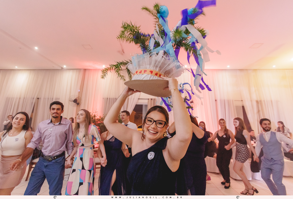 Recepção Casamento Willian de Lara Jéssica Wengrzen fotógrafo Juliano Gil Irati Paraná Casamento Igreja Matriz Senhor Bom Jesus Restaurante do Colono