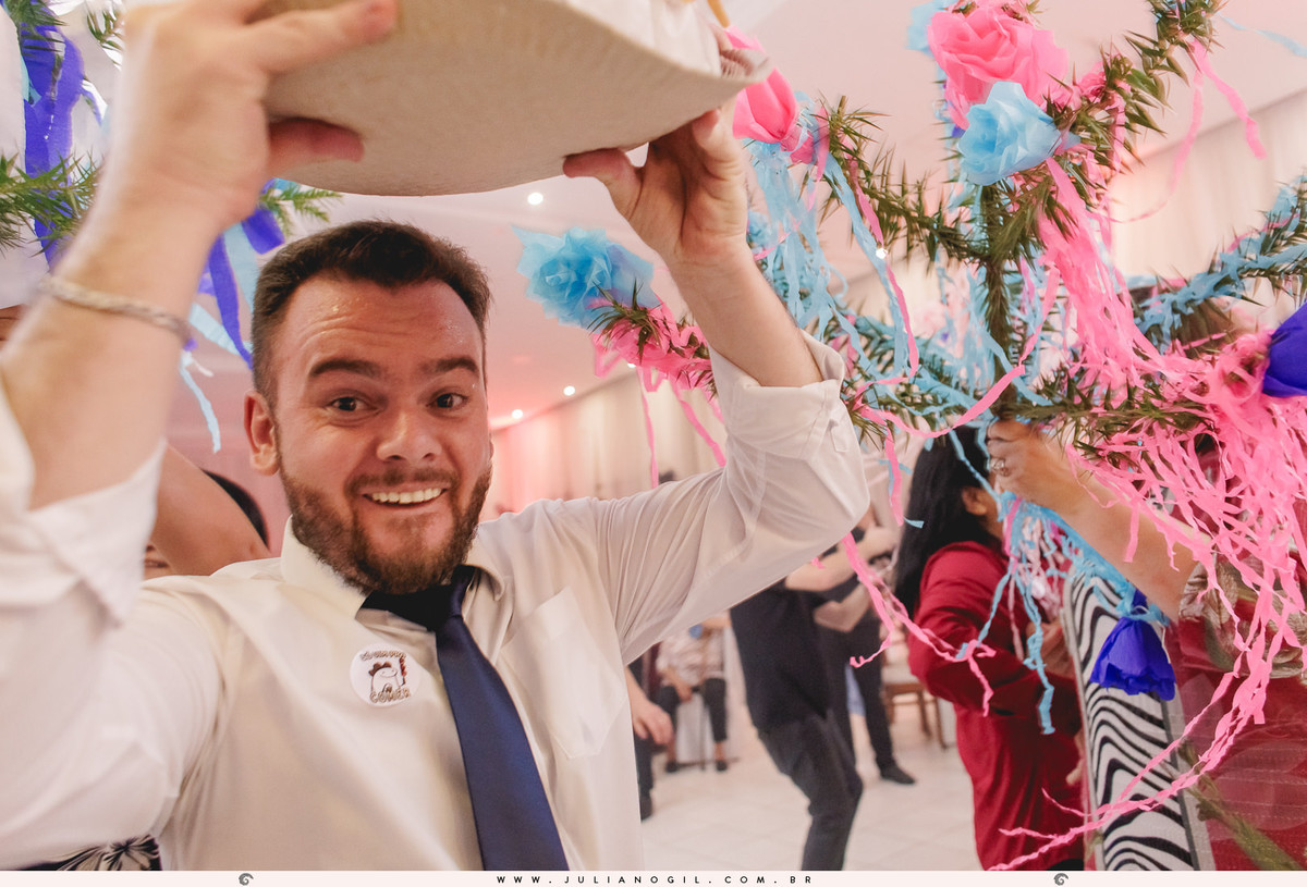Recepção Casamento Willian de Lara Jéssica Wengrzen fotógrafo Juliano Gil Irati Paraná Casamento Igreja Matriz Senhor Bom Jesus Restaurante do Colono Gabriel Wengrzen
