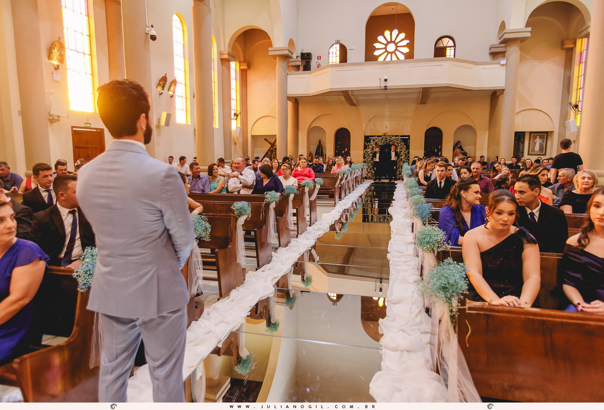 Cerimônia Casamento Willian de Lara Jéssica Wengrzen fotógrafo Juliano Gil Irati Paraná Casamento Igreja Matriz Senhor Bom Jesus