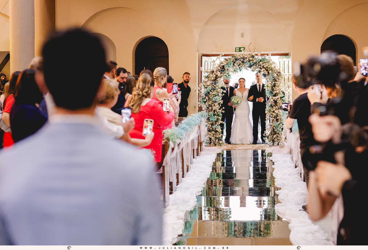 Cerimônia Casamento Willian de Lara Jéssica Wengrzen fotógrafo Juliano Gil Irati Paraná Casamento Igreja Matriz Senhor Bom Jesus