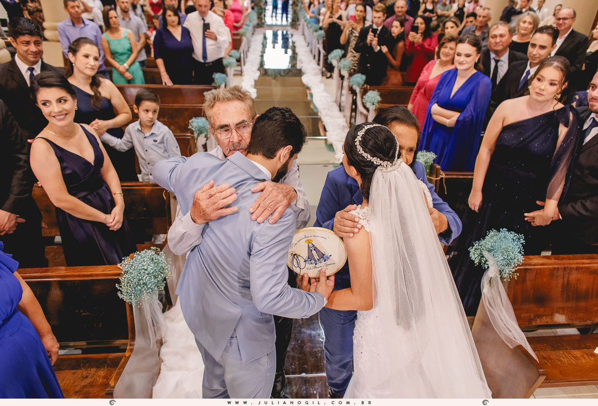 Cerimônia Casamento Willian de Lara Jéssica Wengrzen fotógrafo Juliano Gil Irati Paraná Casamento Igreja Matriz Senhor Bom Jesus