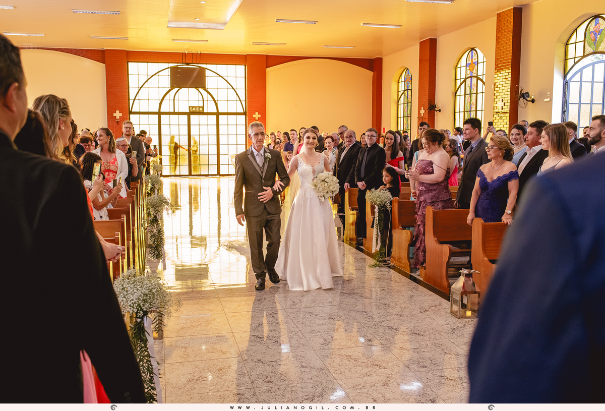 Cerimônia casamento Sandineli Bini Elvis Platini Paróquia São João Paulo II Ponta Grossa Fotógrafo Juliano Gil Irati Paraná