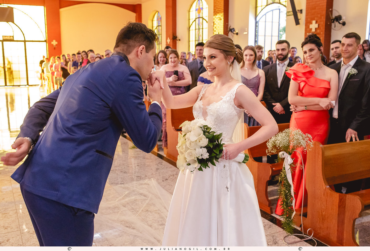Cerimônia casamento Sandineli Bini Elvis Platini Paróquia São João Paulo II Ponta Grossa Fotógrafo Juliano Gil Irati Paraná