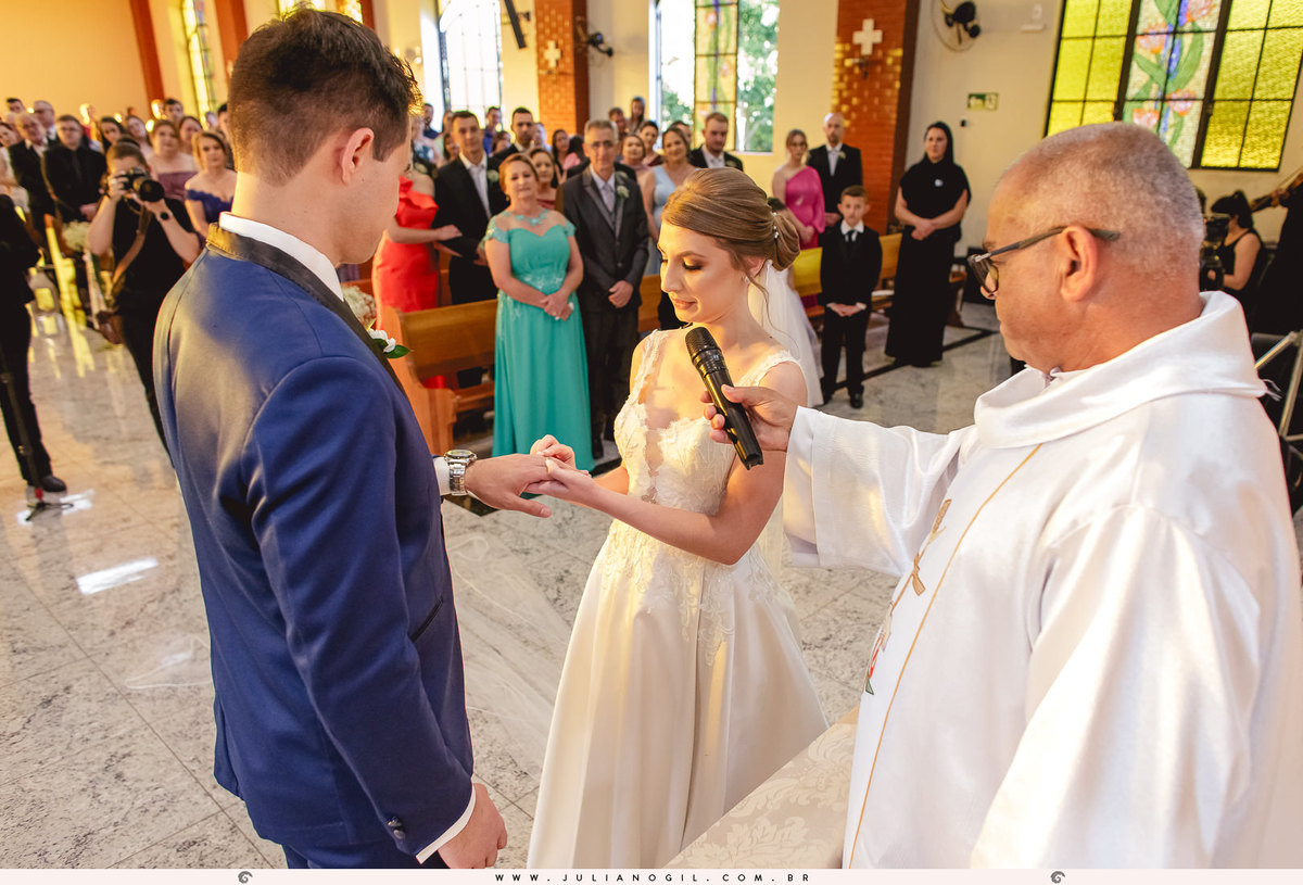 Cerimônia casamento Sandineli Bini Elvis Platini Paróquia São João Paulo II Ponta Grossa Fotógrafo Juliano Gil Irati Paraná