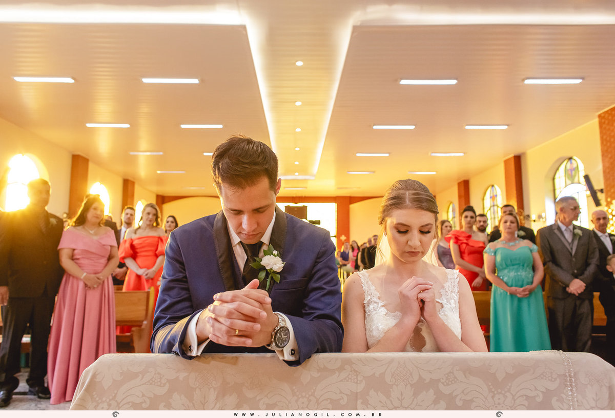 Cerimônia casamento Sandineli Bini Elvis Platini Paróquia São João Paulo II Ponta Grossa Fotógrafo Juliano Gil Irati Paraná