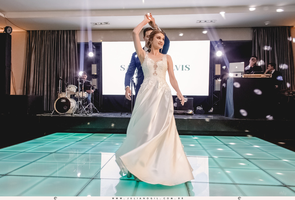 Cerimônia casamento Sandineli Bini Elvis Platini Paróquia São João Paulo II Ponta Grossa Fotógrafo Juliano Gil Irati Paraná Recepção Clube Ponta Lagoa