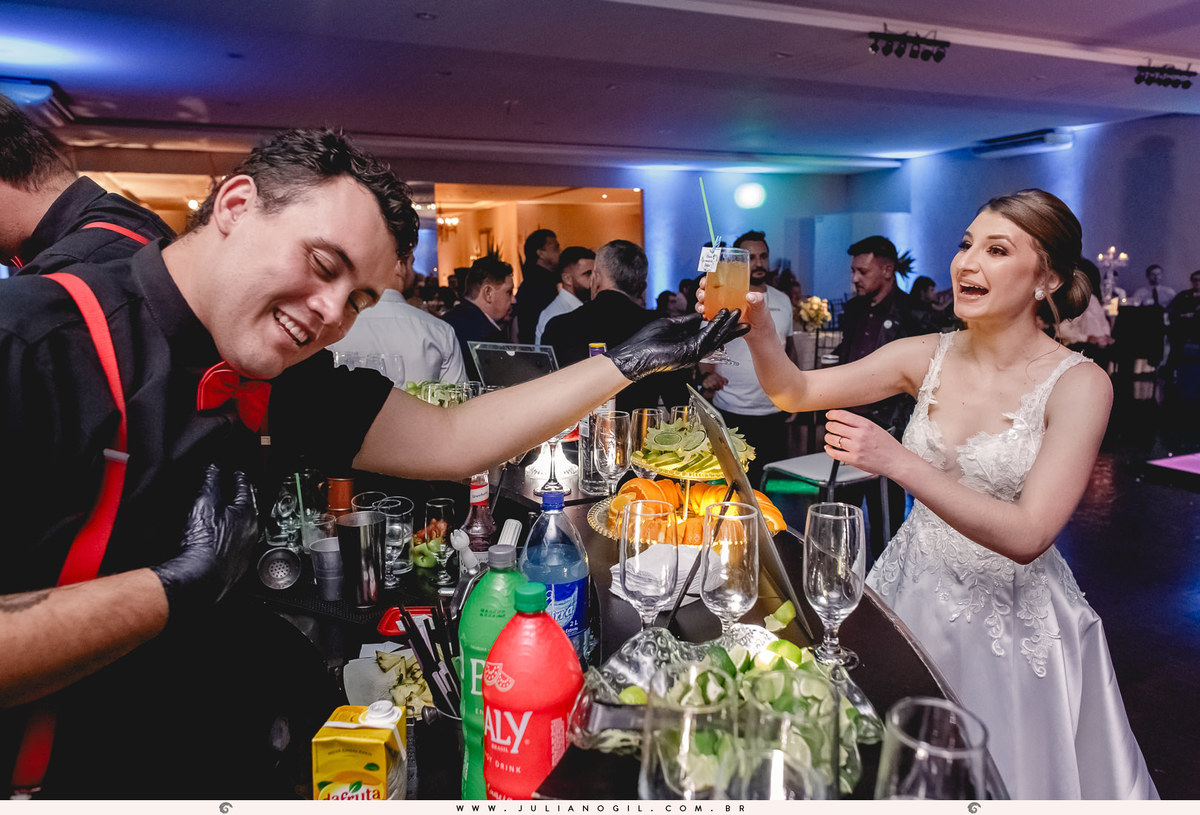 Cerimônia casamento Sandineli Bini Elvis Platini Paróquia São João Paulo II Ponta Grossa Fotógrafo Juliano Gil Irati Paraná Recepção Clube Ponta Lagoa