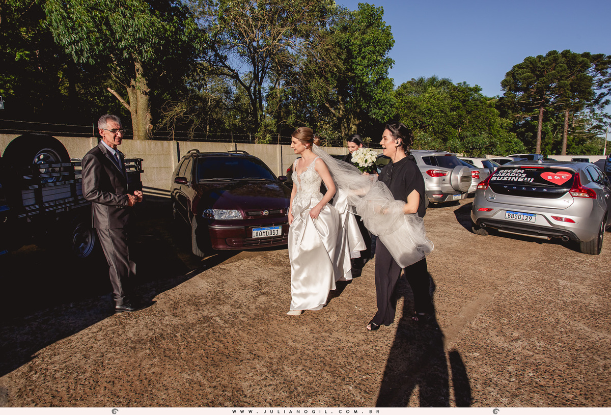 Cerimônia casamento Sandineli Bini Elvis Platini Paróquia São João Paulo II Ponta Grossa Fotógrafo Juliano Gil Irati Paraná