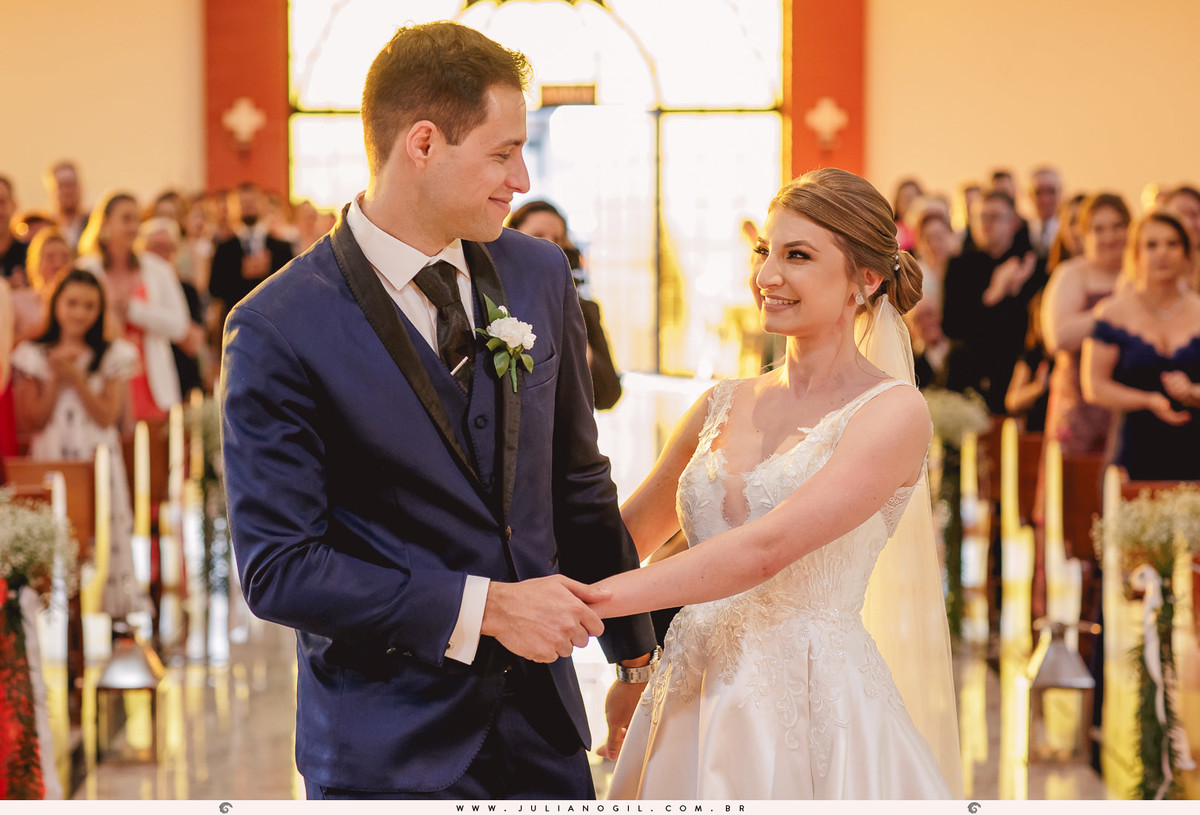 Cerimônia casamento Sandineli Bini Elvis Platini Paróquia São João Paulo II Ponta Grossa Fotógrafo Juliano Gil Irati Paraná