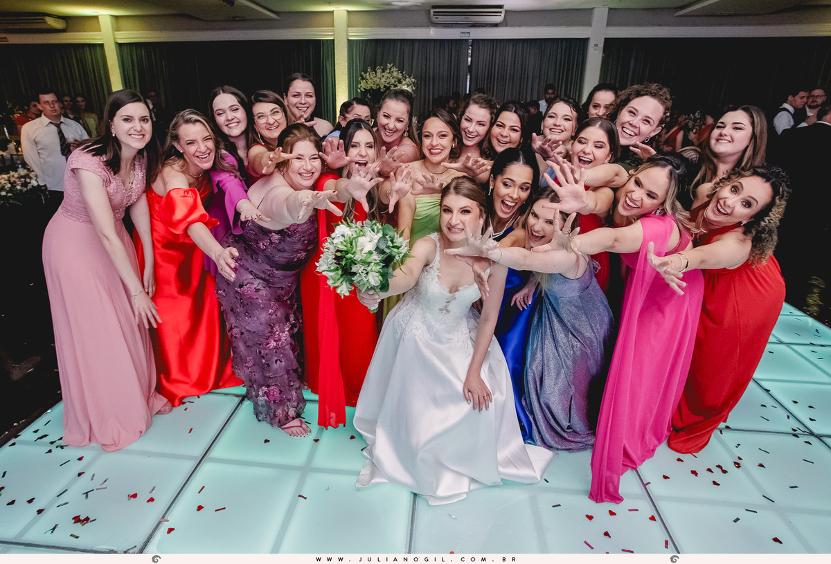 Cerimônia casamento Sandineli Bini Elvis Platini Paróquia São João Paulo II Ponta Grossa Fotógrafo Juliano Gil Irati Paraná Recepção Clube Ponta Lagoa