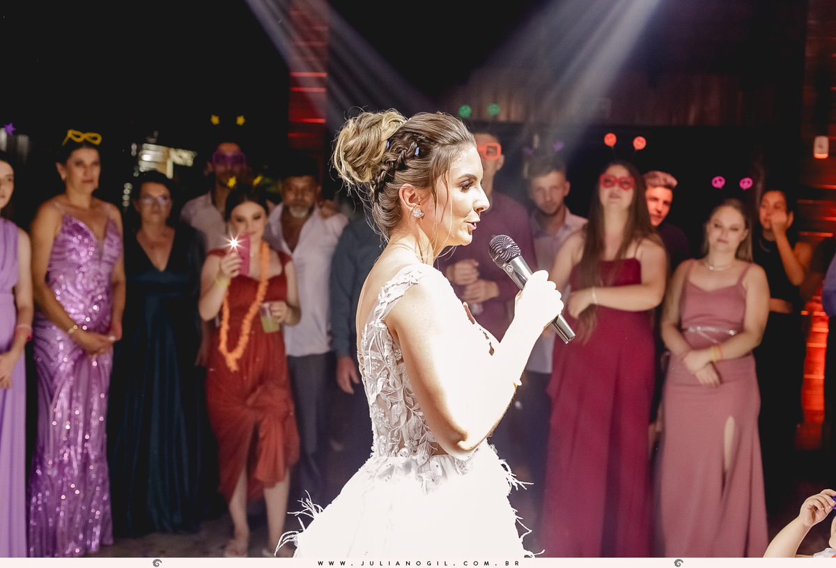 Recepção Festa de casamento Noiva Francieli Roik Noivo Anderson Ferreira de Lima fotógrafo Juliano Gil Irati Paraná Casamento Aline Xavier Aline Gabrielle Zerbinatti Igreja Imaculado Coração de Maria Rancho Vó Tereza Hotel Monte Libano