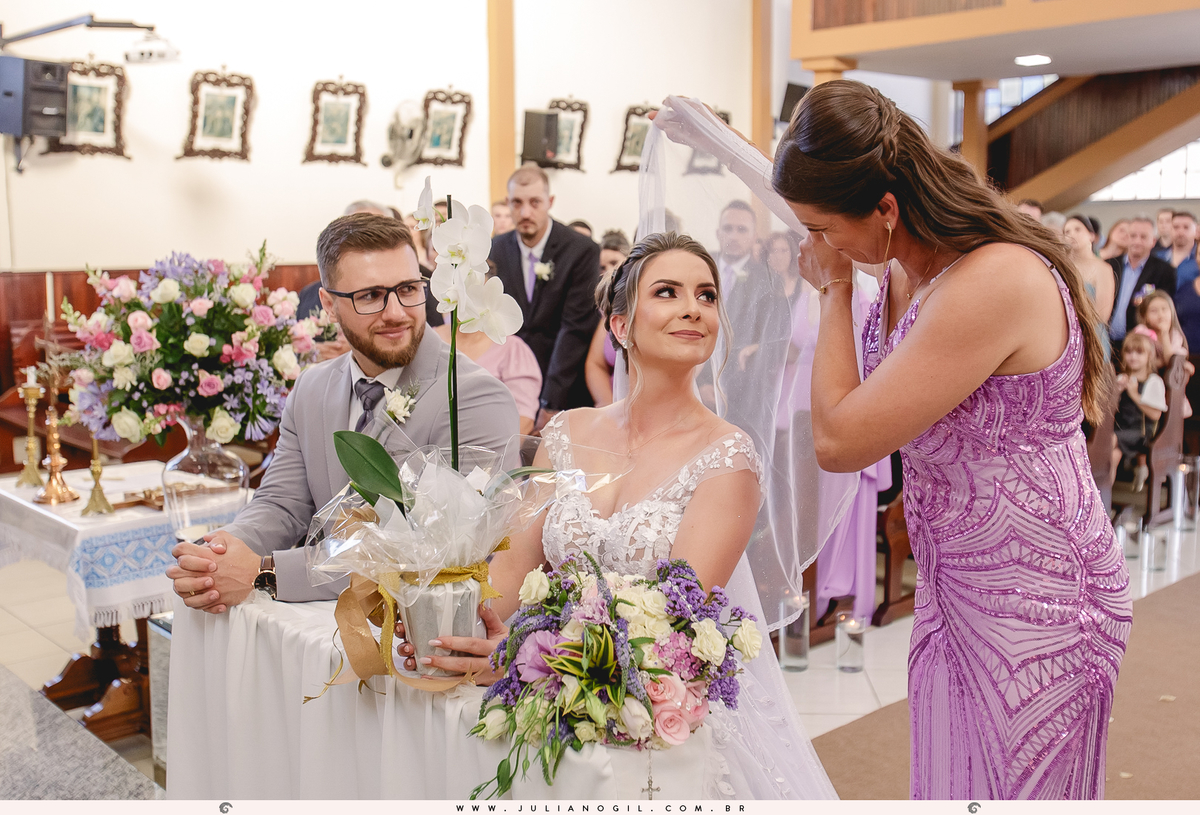 Cerimônia de casamento Noiva Francieli Roik Noivo Anderson Ferreira de Lima fotógrafo Juliano Gil Irati Paraná Casamento Aline Xavier Aline Gabrielle Zerbinatti Igreja Imaculado Coração de Maria Rancho Vó Tereza Hotel Monte Libano