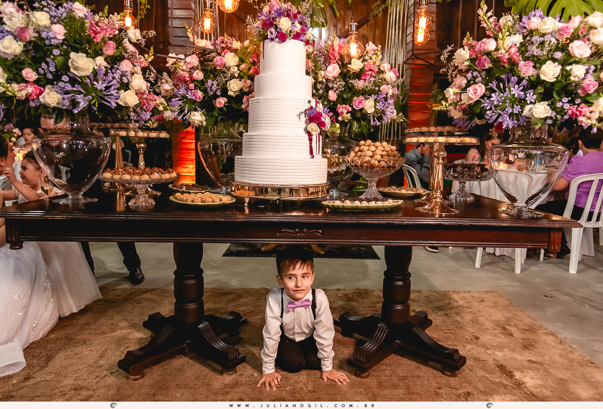 Recepção Festa de casamento Noiva Francieli Roik Noivo Anderson Ferreira de Lima fotógrafo Juliano Gil Irati Paraná Casamento Aline Xavier Aline Gabrielle Zerbinatti Igreja Imaculado Coração de Maria Rancho Vó Tereza Hotel Monte Libano