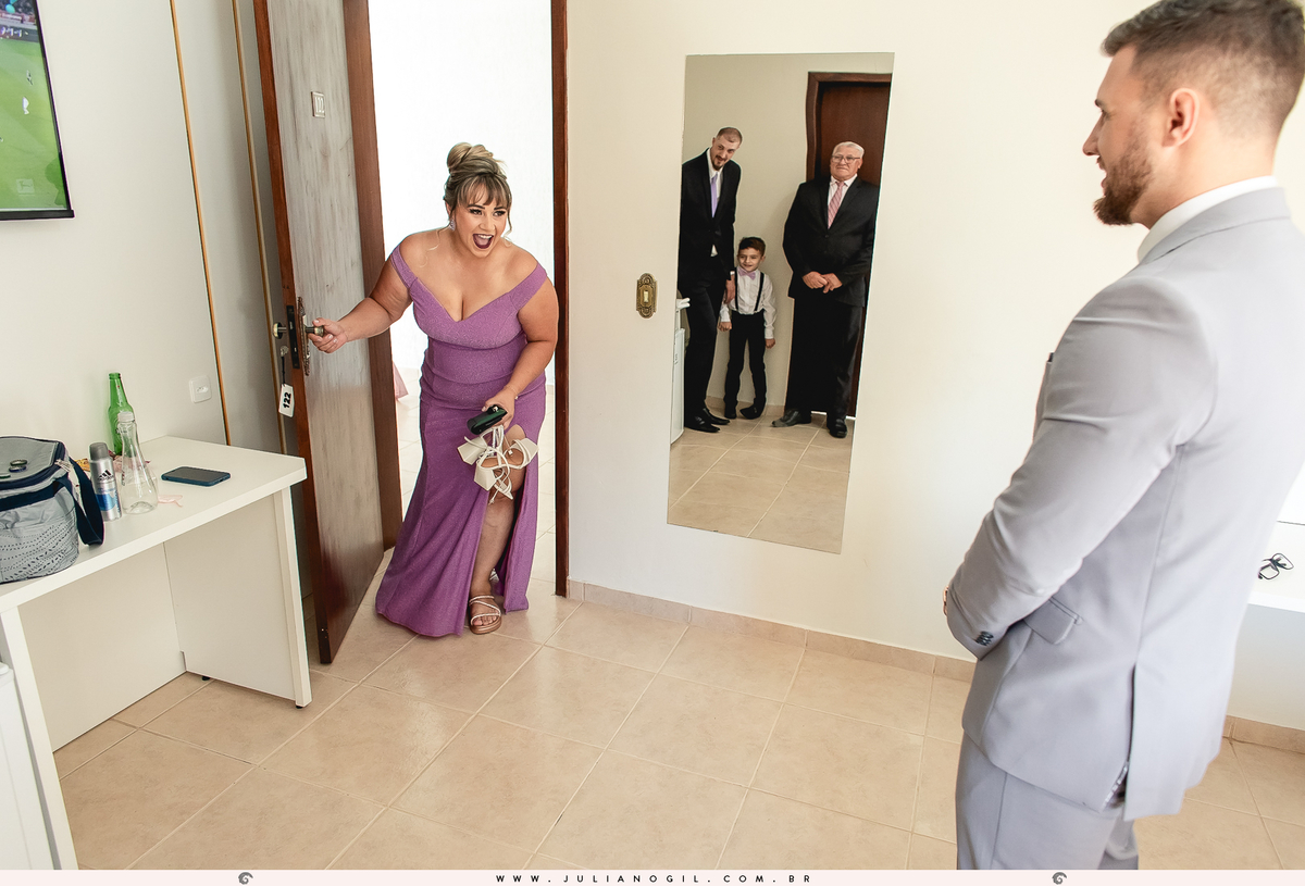 Making Of Noivo Anderson Ferreira de Lima fotógrafo Juliano Gil Irati Paraná Casamento Aline Xavier Aline Gabrielle Zerbinatti Igreja Imaculado Coração de Maria Rancho Vó Tereza Hotel Monte Libano