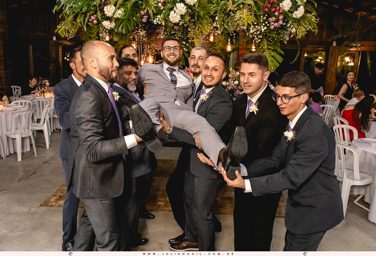 Recepção Festa de casamento Noiva Francieli Roik Noivo Anderson Ferreira de Lima fotógrafo Juliano Gil Irati Paraná Casamento Aline Xavier Aline Gabrielle Zerbinatti Igreja Imaculado Coração de Maria Rancho Vó Tereza Hotel Monte Libano