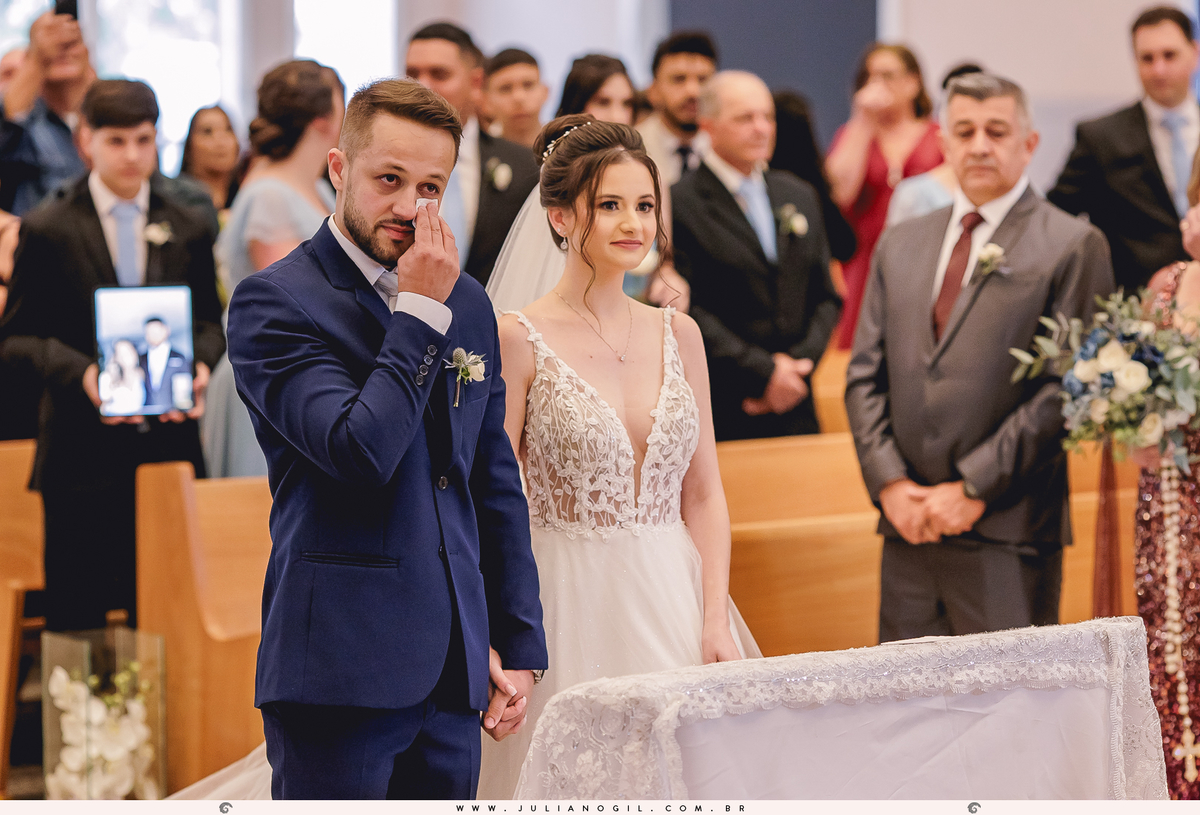 Casamento Jeferson Girotto Carol Jacumasso Santuário São Francisco de Assis curitiba  irati Paraná fotógrafo de casamento juliano gil